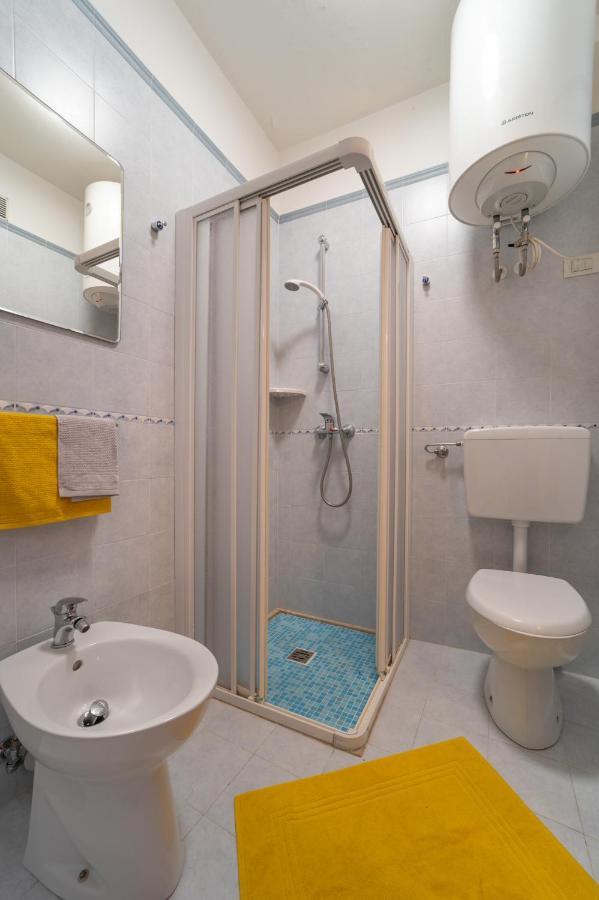 Residenza Puerto Do Sol Lejlighed Lignano Sabbiadoro Eksteriør billede